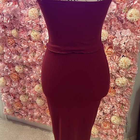 Paperoc Burgundy Halter & Skirt Set - Picture 10 of 14